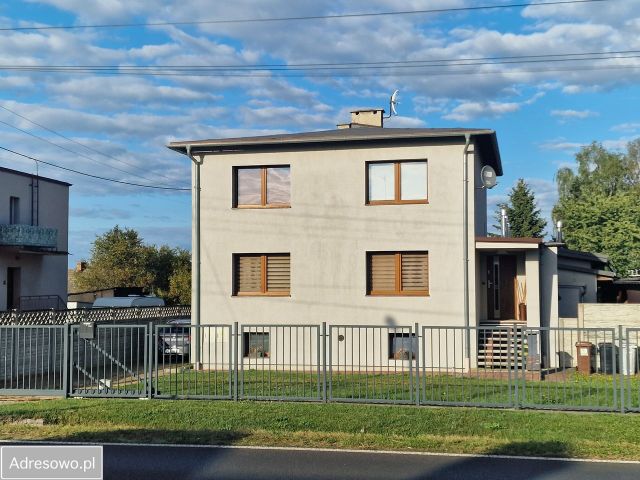 dom wolnostojący, 5 pokoi Lubliniec, ul. Oleska. Zdjęcie 1