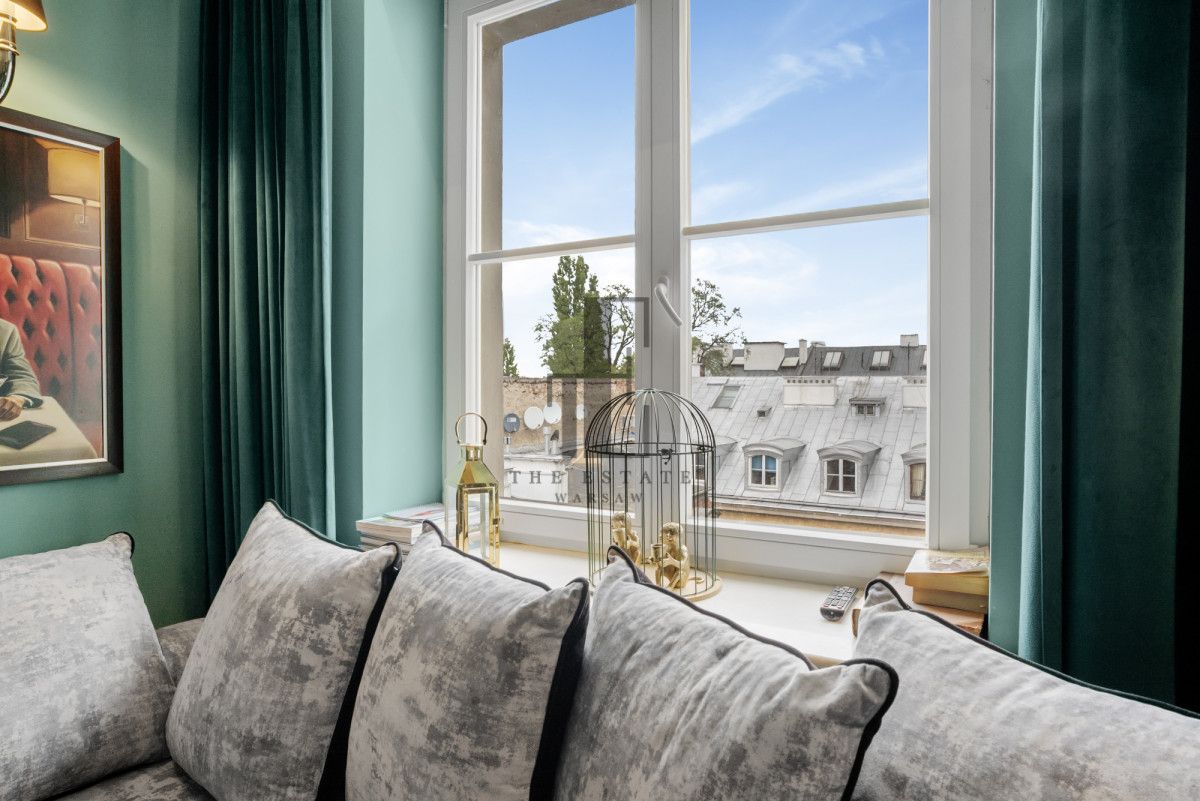 Mieszkanie 4-pokojowe Warszawa Śródmieście, ul. Krakowskie Przedmieście. Zdjęcie 2