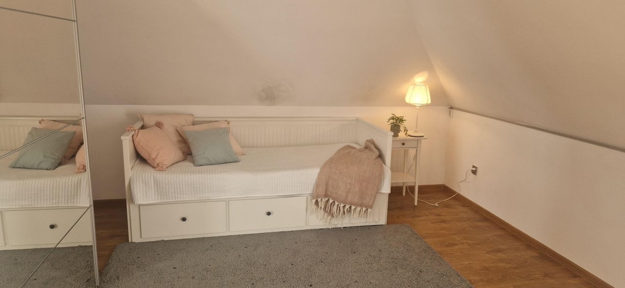 dom wolnostojący, 6 pokoi Brzeźnica. Zdjęcie 12