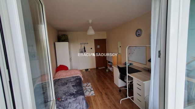 Mieszkanie 3-pokojowe Kraków, ul. Powstańców. Zdjęcie 9