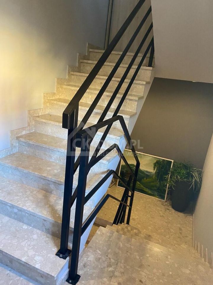 dom wolnostojący, 10 pokoi Kielce. Zdjęcie 9