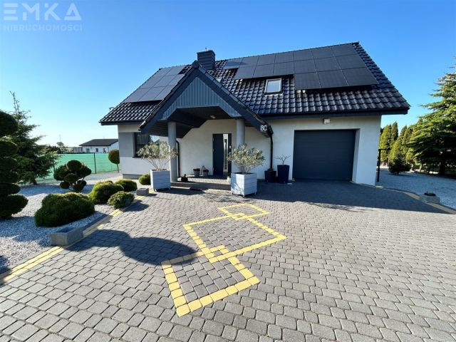 dom wolnostojący, 5 pokoi Komaszyce. Zdjęcie 2