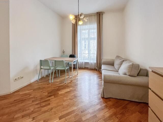 Mieszkanie 2-pokojowe Kraków Stare Miasto, ul. św. Tomasza. Zdjęcie 1