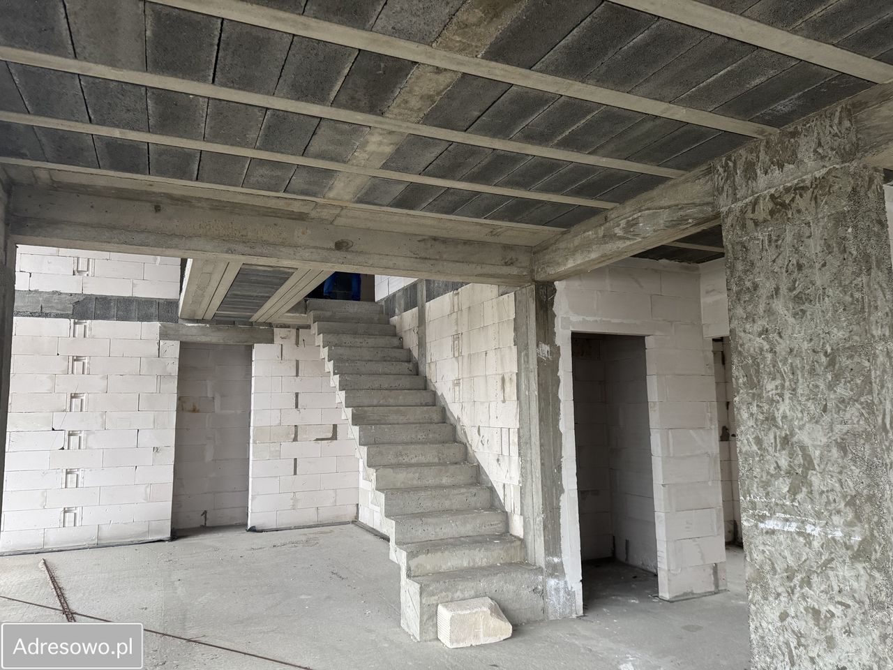 dom wolnostojący, 8 pokoi Płowizny. Zdjęcie 6