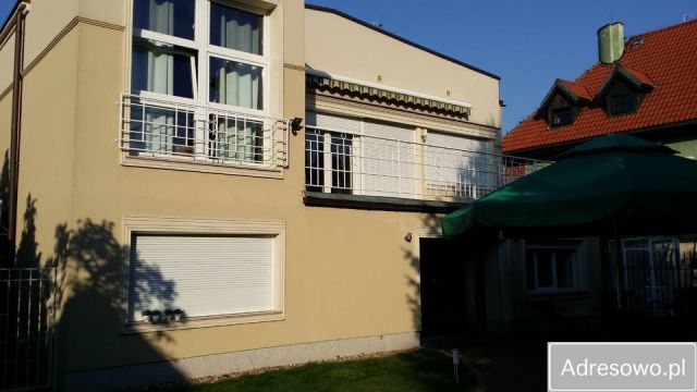 dom wolnostojący Wrocław Karłowice, ul. Kornela Ujejskiego. Zdjęcie 1