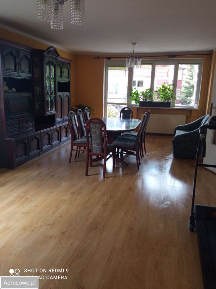 dom wolnostojący, 5 pokoi Bolesławiec, ul. Hugo Kołłątaja. Zdjęcie 3