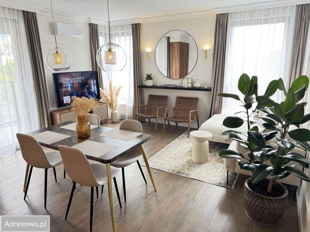 Mieszkanie 4-pokojowe Warszawa Ursynów, ul. Kłobucka. Zdjęcie 1