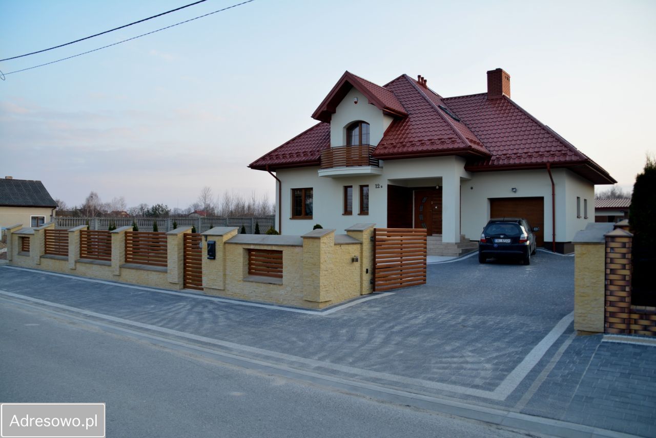 dom wolnostojący, 5 pokoi Daleszyce, ul. Polna. Zdjęcie 4