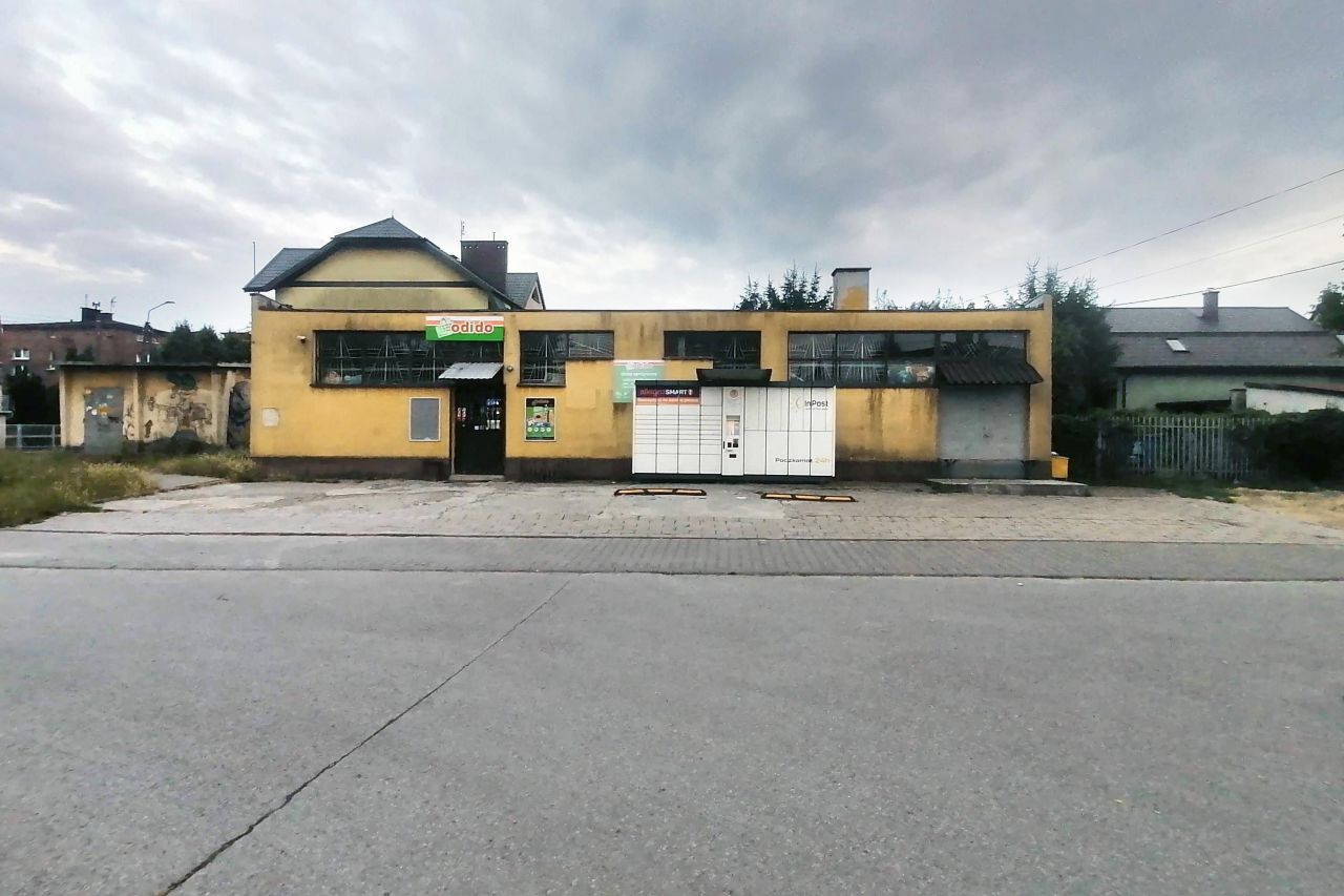 Nieruchomość komercyjna Dąbrowa Górnicza Reden , ul. Cezarego Uthkego. Zdjęcie 2