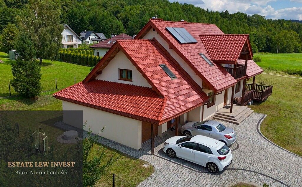 dom wolnostojący, 7 pokoi Bykowce, ul. Łany. Zdjęcie 2