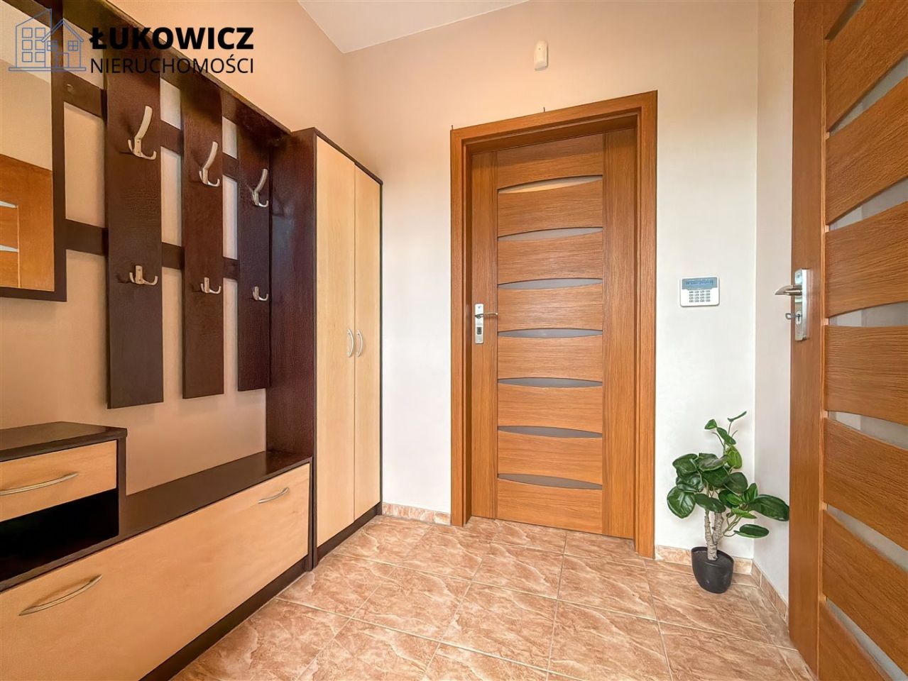 dom wolnostojący, 5 pokoi Kozy. Zdjęcie 25