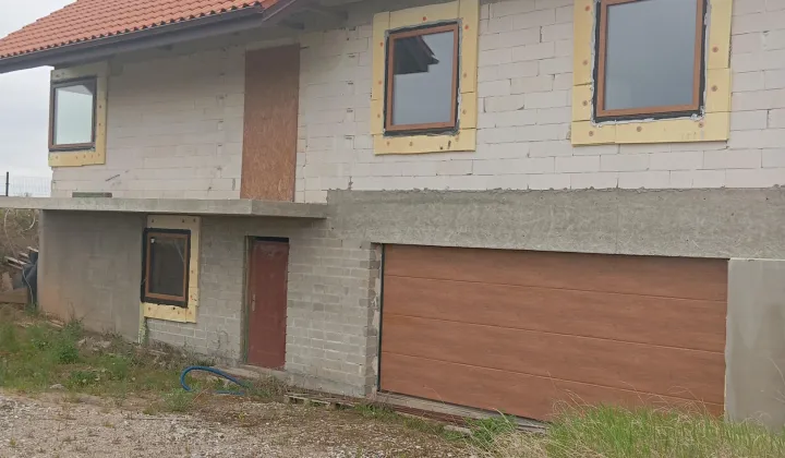 dom wolnostojący, 5 pokoi Lubiewo