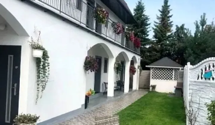 dom wolnostojący, 9 pokoi Grzybowo