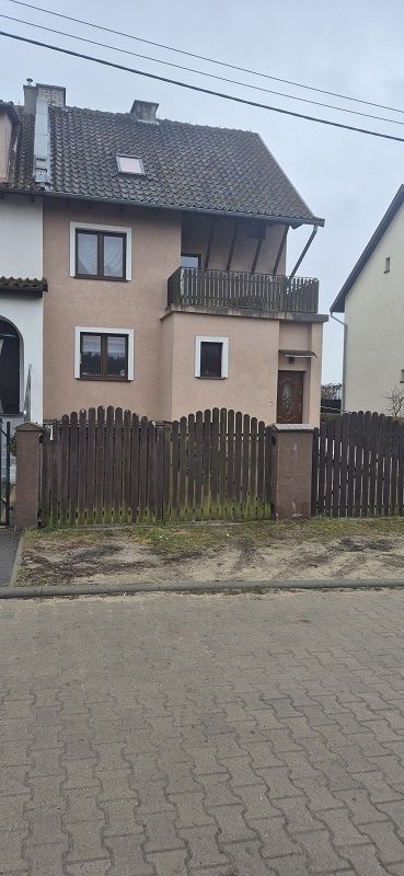 bliźniak Dobre Miasto, ul. Juliana Tuwima. Zdjęcie 6