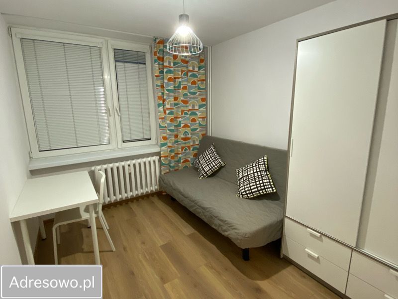 Mieszkanie 4-pokojowe Warszawa Mokotów, ul. Powsińska. Zdjęcie 1