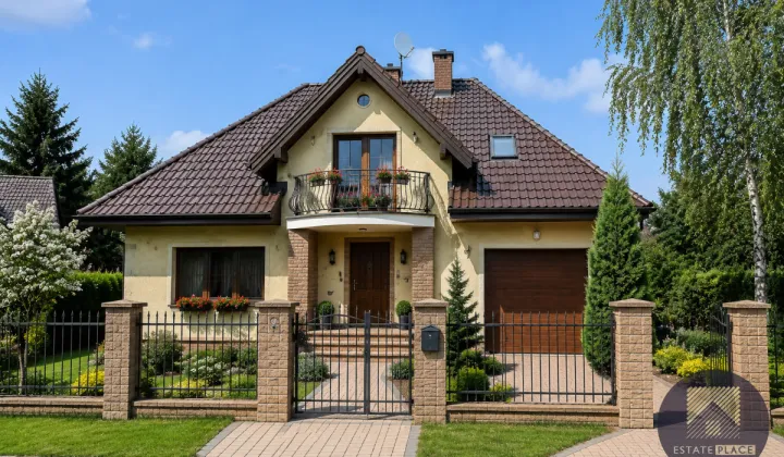 dom wolnostojący, 5 pokoi Warszawa Kobiałka, ul. Traszki