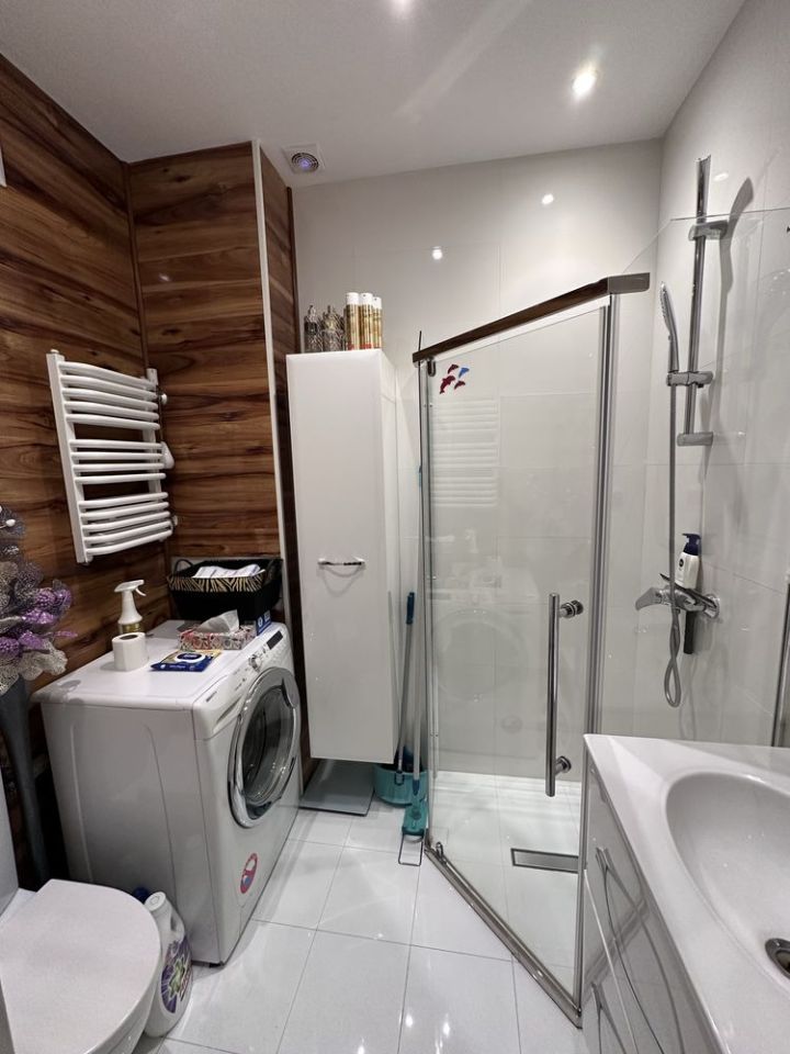 Mieszkanie 3-pokojowe Legnica. Zdjęcie 6