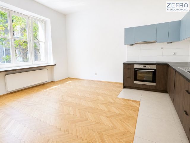 Lokal Kraków Stare Miasto. Zdjęcie 2