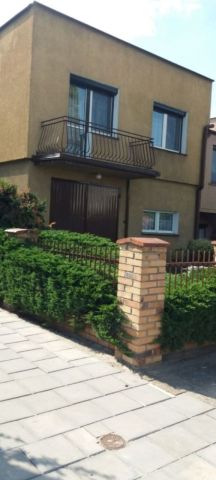 dom szeregowy Leszno Podwale. Zdjęcie 1