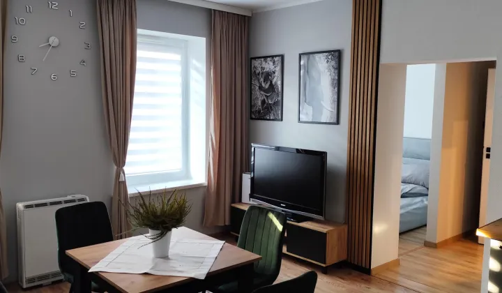 Mieszkanie 1-pokojowe Świebodzice, KRASICKIEGO