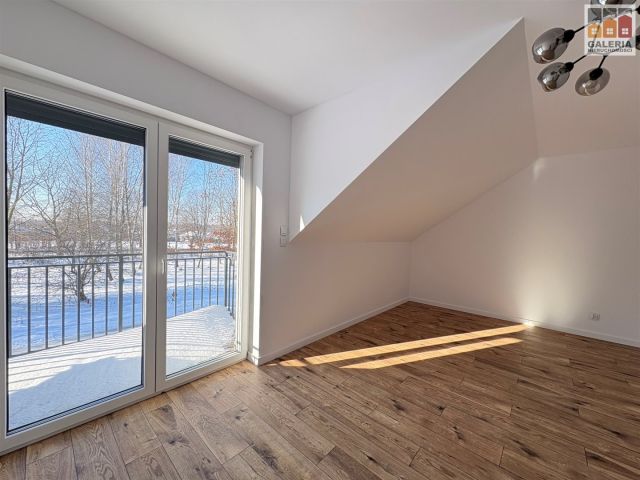 dom wolnostojący, 5 pokoi Głogów Małopolski. Zdjęcie 2