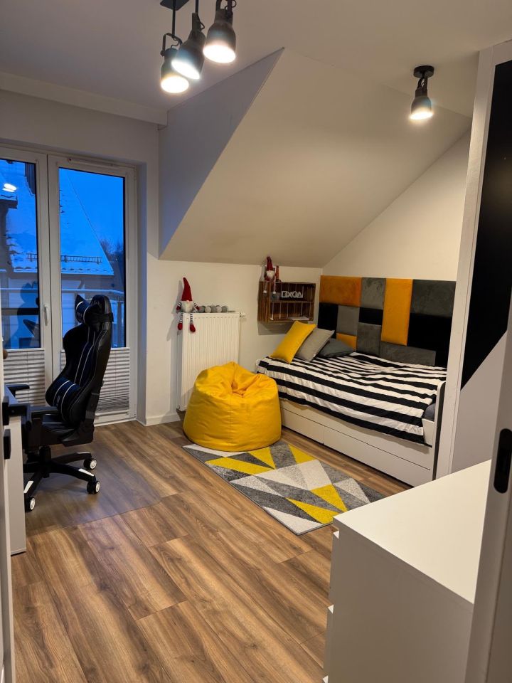 dom szeregowy, 4 pokoje Radzymin Centrum, ul. Modra. Zdjęcie 10