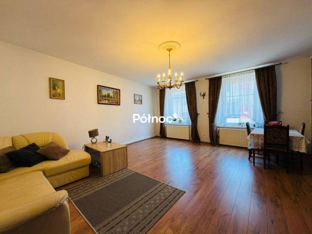 Mieszkanie 3-pokojowe Nowa Ruda, ul. Armii Krajowej. Zdjęcie 1