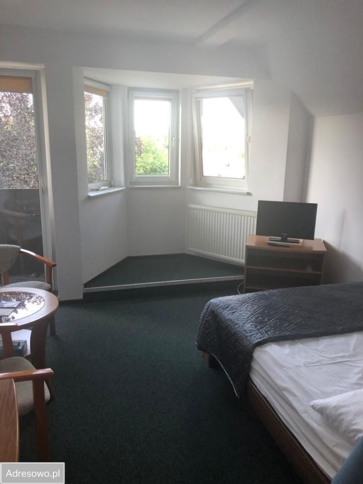 Hotel/pensjonat Świebodzice, ul. Ciernie. Zdjęcie 8