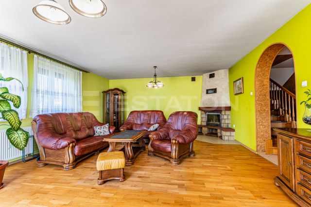 dom wolnostojący, 5 pokoi Dębica, ul. Budzisz. Zdjęcie 3