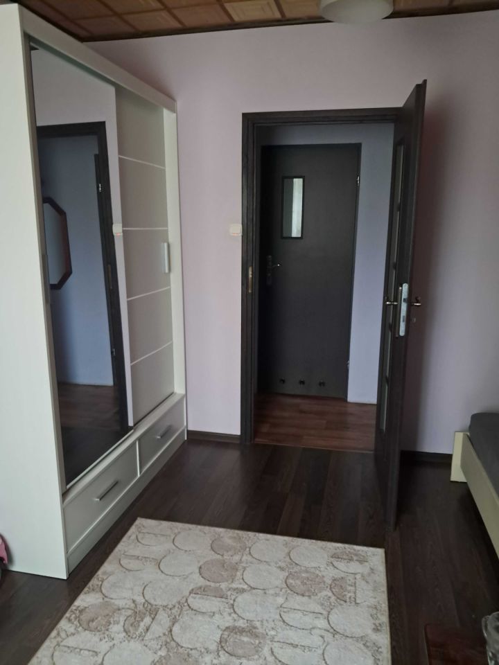 dom wolnostojący, 5 pokoi Sidra. Zdjęcie 8