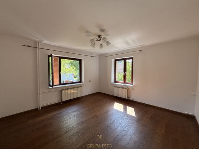 dom wolnostojący, 4 pokoje Kraków Zwierzyniec. Zdjęcie 3