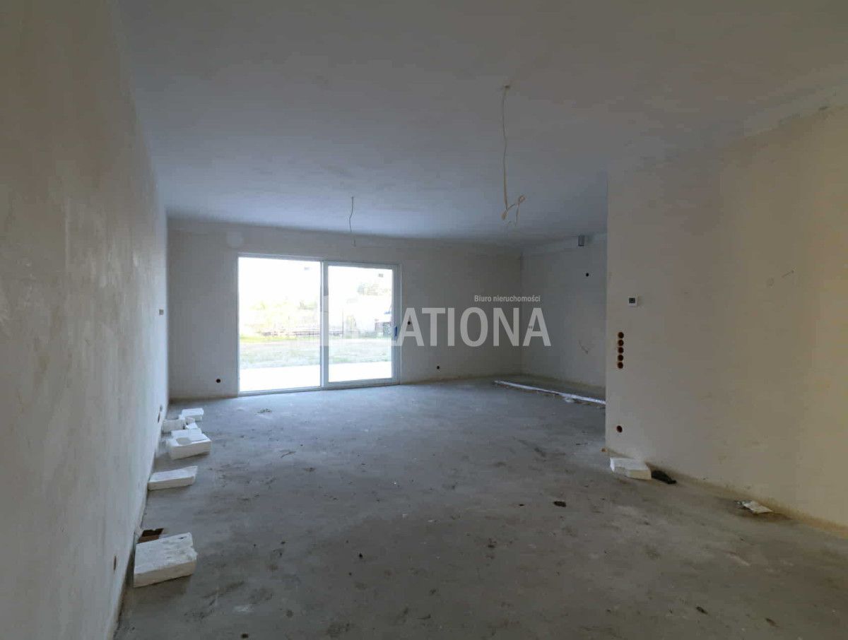 bliźniak, 4 pokoje Kamień Duży. Zdjęcie 9