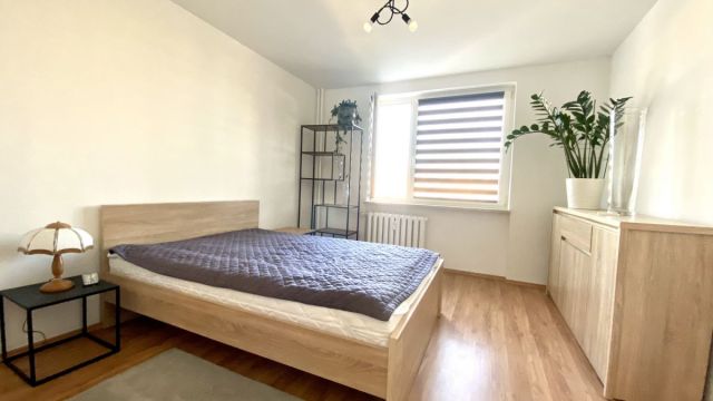 Mieszkanie 2-pokojowe Warszawa Bielany, ul. Hansa Christiana Andersena. Zdjęcie 1