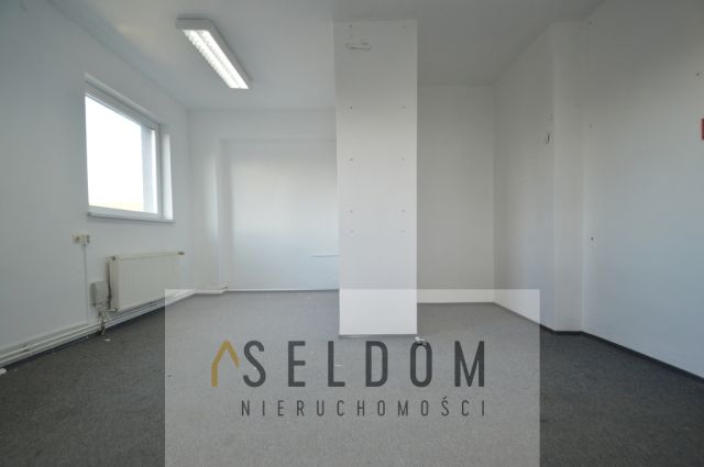 Biuro Opole Śródmieście, ul. Światowida. Zdjęcie 2