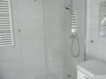 dom wolnostojący, 5 pokoi Szczodre, ul. Orzechowa. Zdjęcie 2