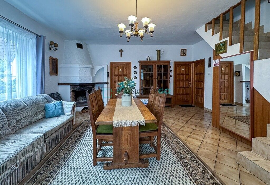 dom wolnostojący, 6 pokoi Stary Folwark. Zdjęcie 5