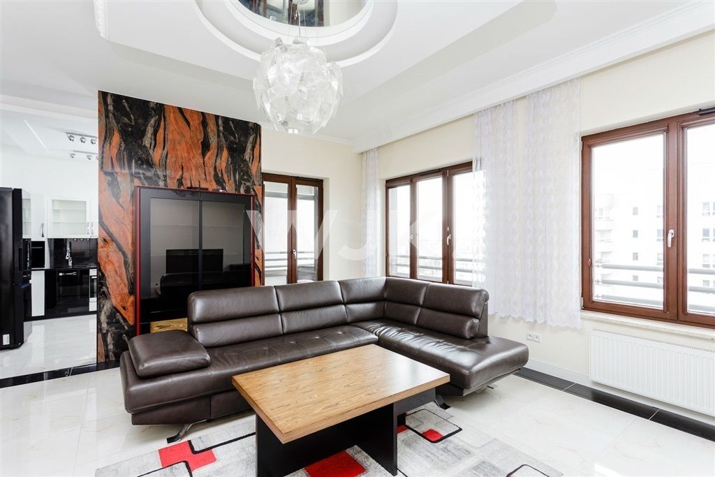 Mieszkanie 3-pokojowe Warszawa Śródmieście, ul. Pokorna. Zdjęcie 4