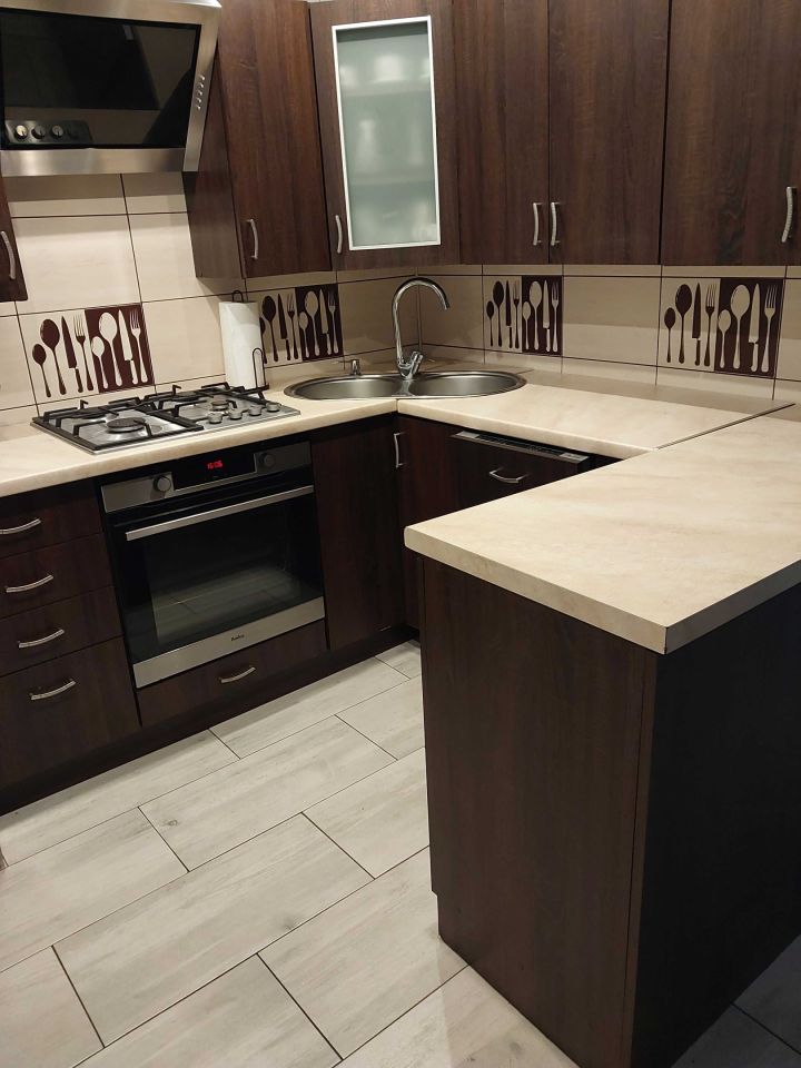 dom wolnostojący, 4 pokoje Łomnica. Zdjęcie 6