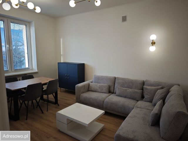 Mieszkanie 3-pokojowe Rzeszów, ul. Żwirki i Wigury. Zdjęcie 1