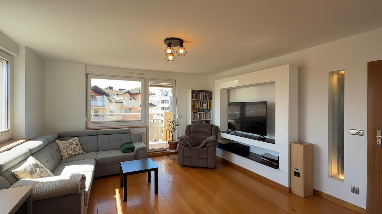 Mieszkanie 4-pokojowe Wrocław Muchobór Wielki, ul. Trawowa. Zdjęcie 1