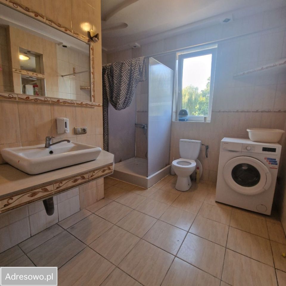 dom wolnostojący, 10 pokoi Piotrków Trybunalski, ul. Działkowa. Zdjęcie 12