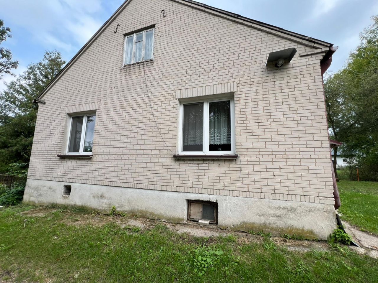 dom wolnostojący, 4 pokoje Krzecze. Zdjęcie 3