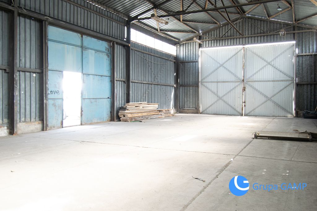 Hala/magazyn Kraków Zabłocie, ul. Pana Tadeusza. Zdjęcie 3