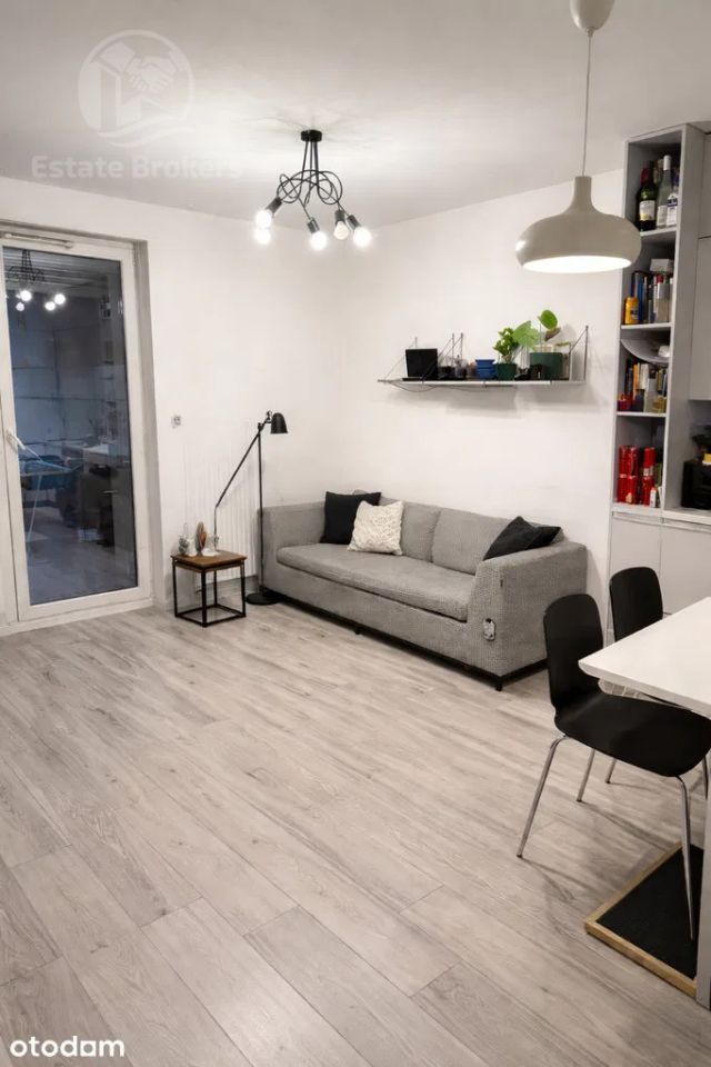 Mieszkanie 2-pokojowe Wrocław, ul. Komuny Paryskiej. Zdjęcie 1