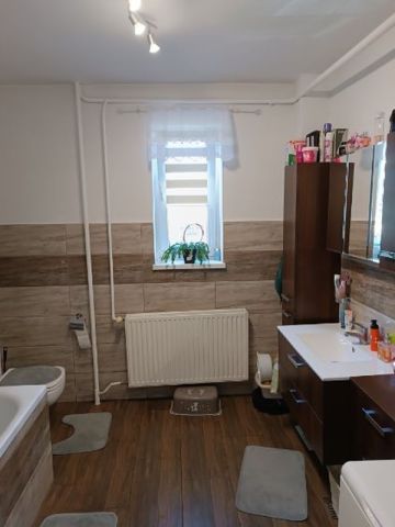 dom wolnostojący, 4 pokoje Starzyny. Zdjęcie 7