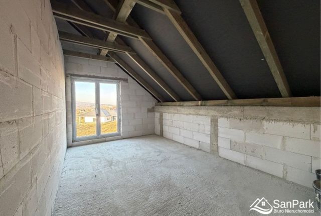 dom wolnostojący, 5 pokoi Sanoczek. Zdjęcie 16