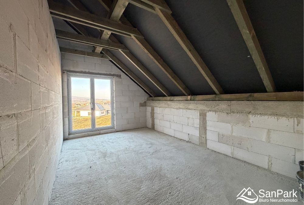 dom wolnostojący, 5 pokoi Sanoczek. Zdjęcie 16