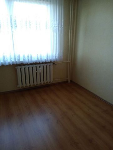 Mieszkanie 4-pokojowe Tarnobrzeg, ul. Eugeniusza Kwiatkowskiego. Zdjęcie 1