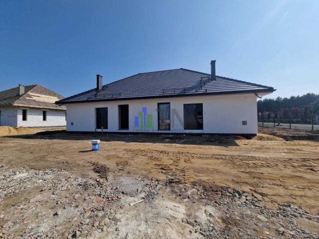 bliźniak, 3 pokoje Czernica. Zdjęcie 10