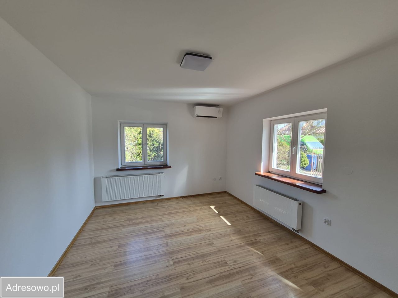 dom wolnostojący, 3 pokoje Łomianki Dolne, ul. Wspólna. Zdjęcie 5